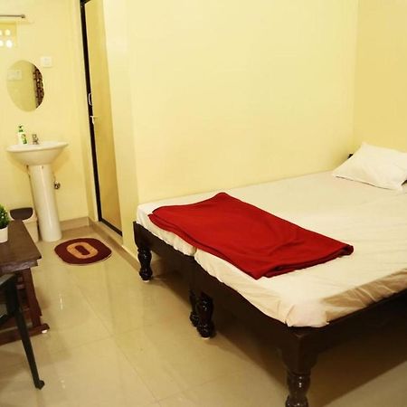 Hotel Megha Resort Hampi Kültér fotó
