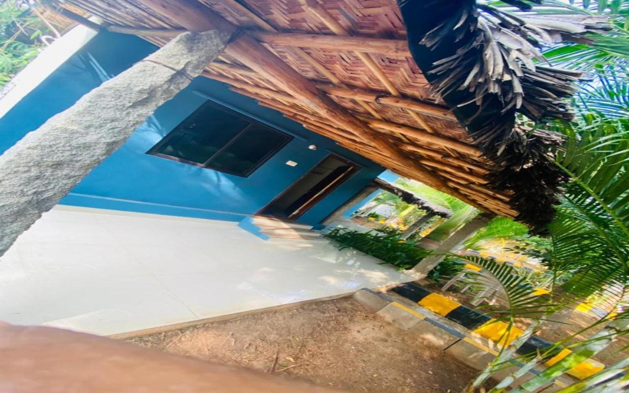 Hotel Megha Resort Hampi Kültér fotó